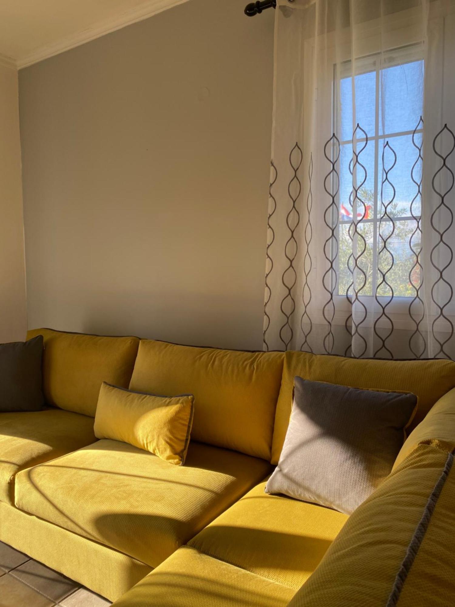 Marina Studios Sami  Luaran gambar
